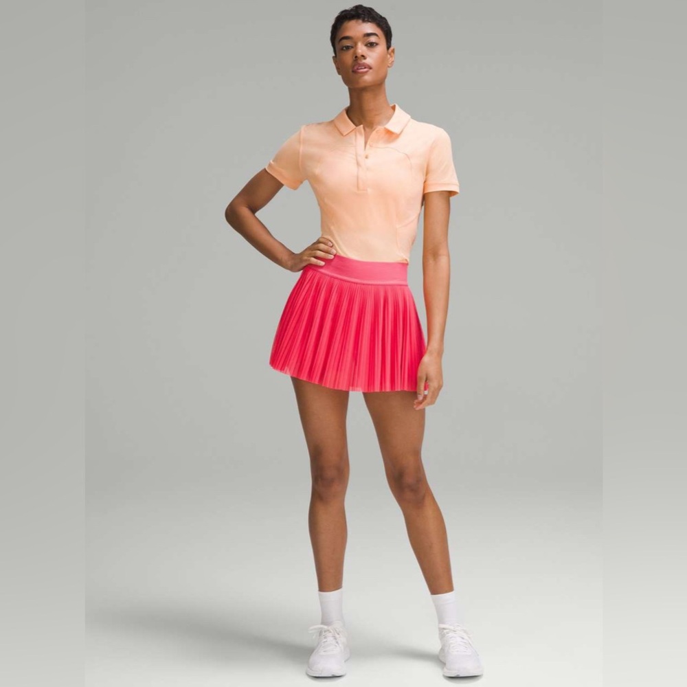 Women’s Lululemon Mesh Pleats Mid-Rise Mini Tennis Skirt Lip Gloss Size 12